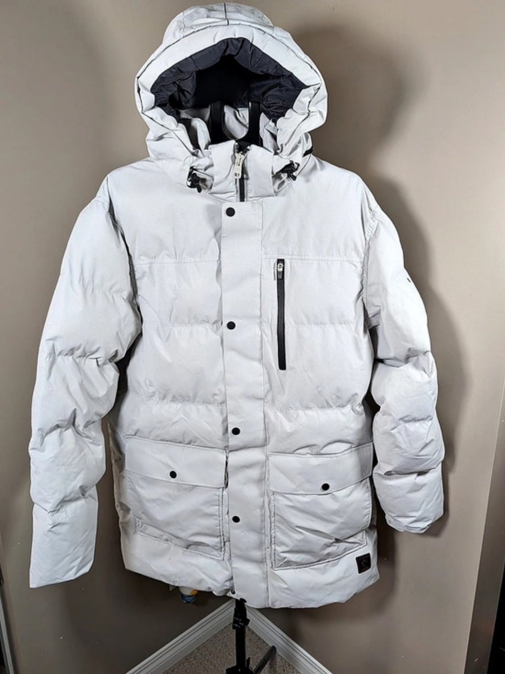 Project Ryu White Hooded Puffer Jacket XL NWT